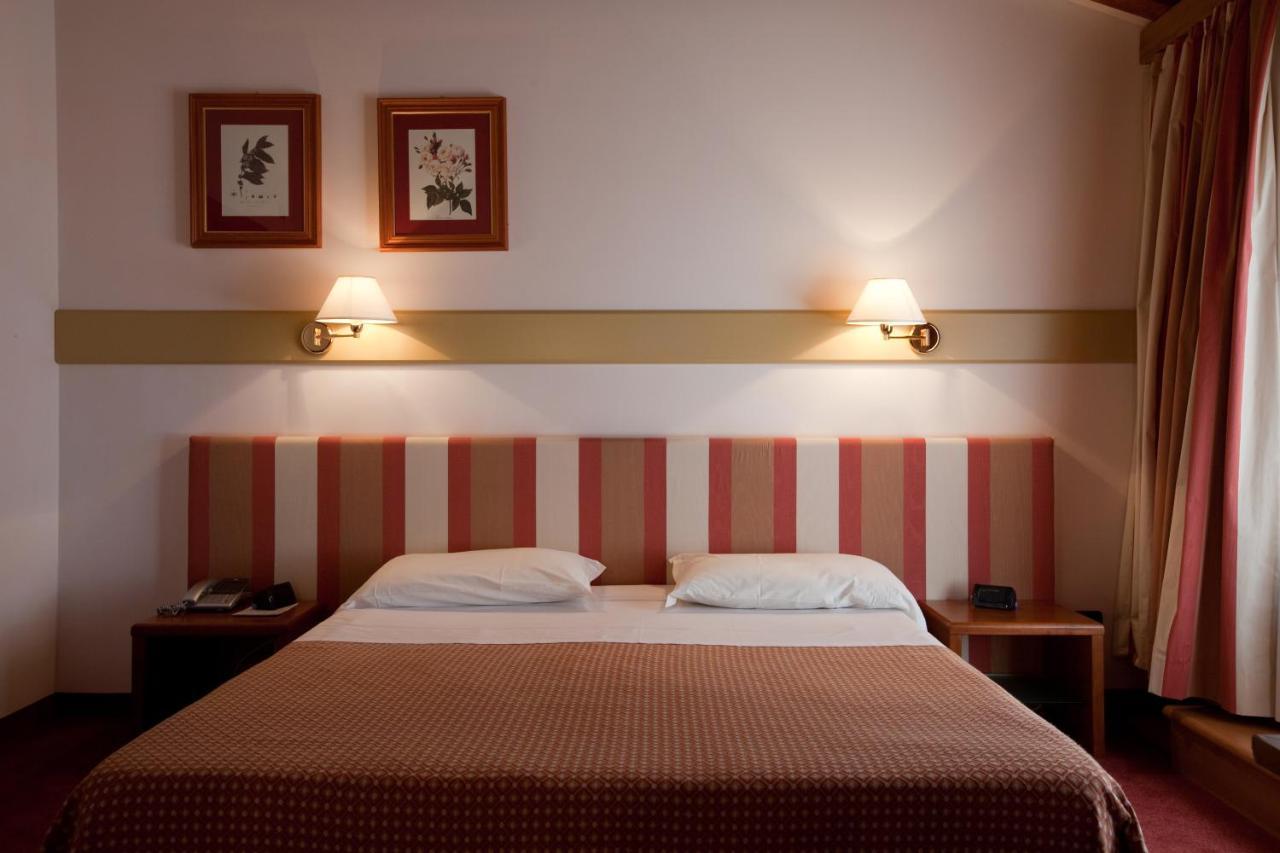Eurohotel Palace Maniago Zewnętrze zdjęcie
