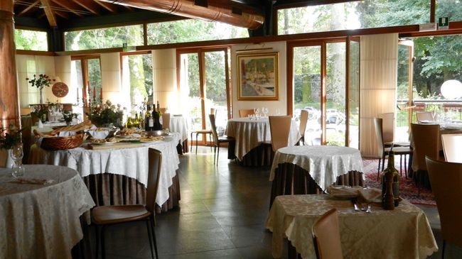 Eurohotel Palace Maniago Restauracja zdjęcie